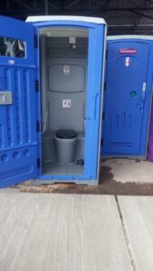 sewa toilet portable